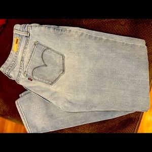 Levi’s Demi Curve Mid Rise Skinny Jeans